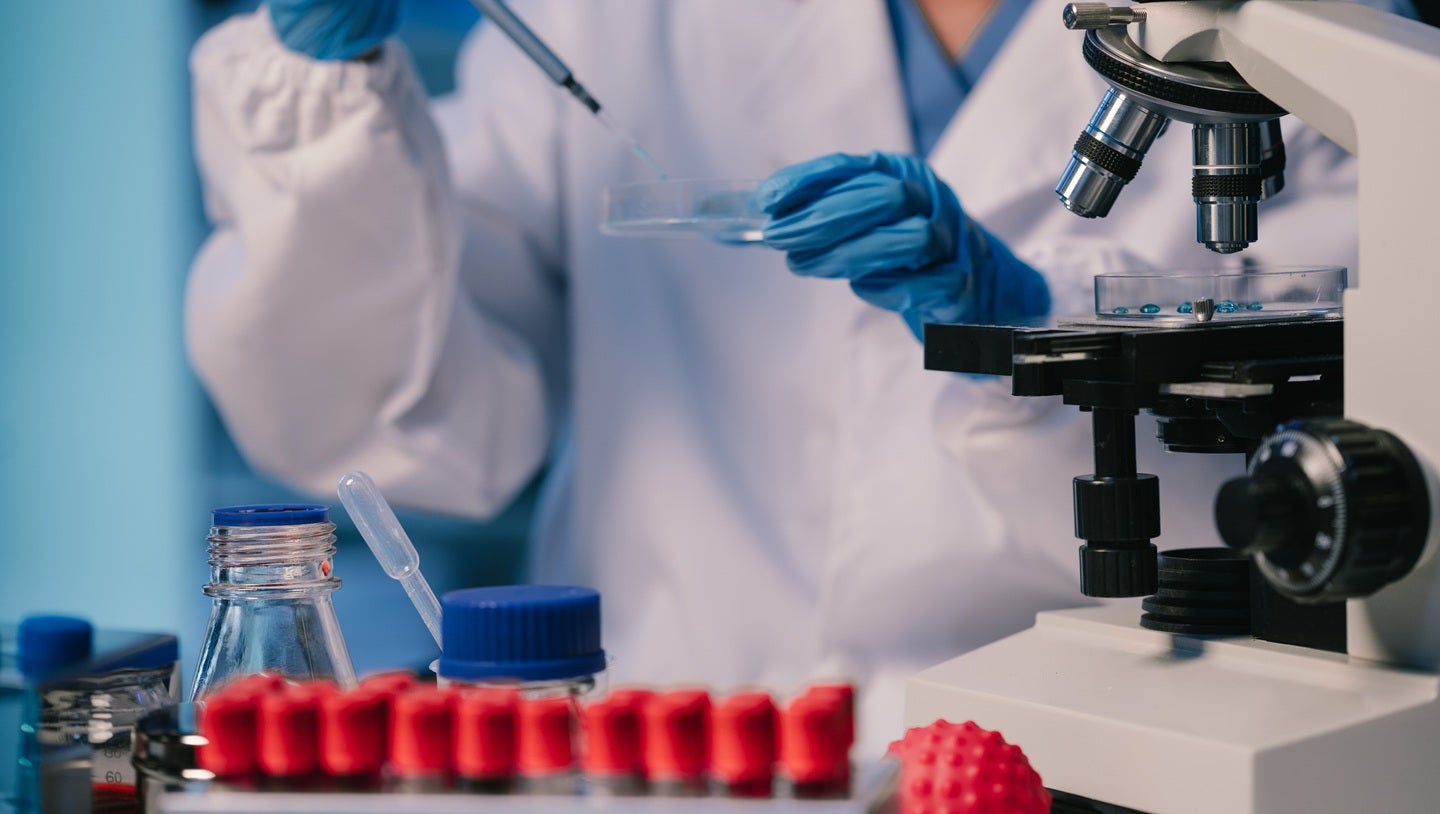 Roche agrees to $1bn deal with Dualitas for bispecific antibody research
